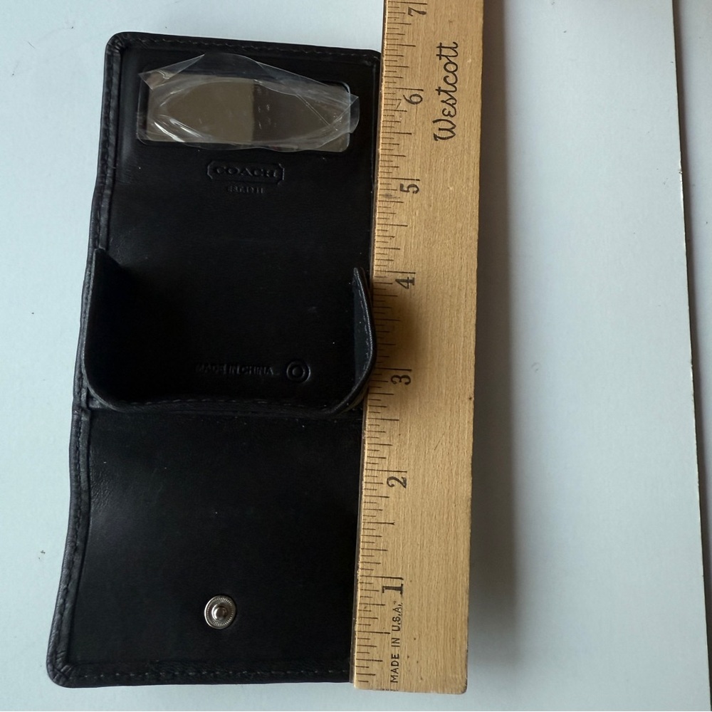 New- Coach Contact Lens Case - Picture 4 of 5